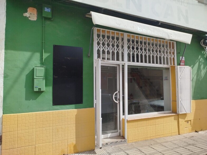 Avinguda Crevillente, 8, Dolores, Alicante à vendre - Photo du bâtiment - Image 2 de 22