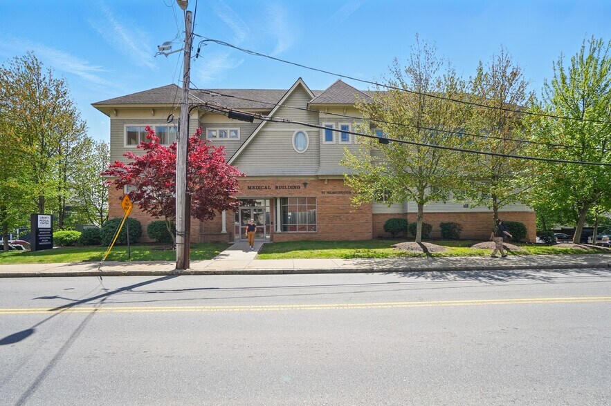 91 Washington St, Taunton, MA à louer - Photo du bâtiment - Image 1 de 31
