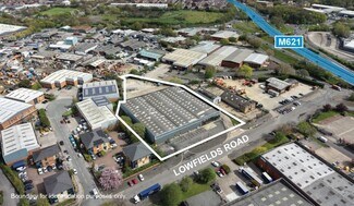 Plus de détails pour 55 Lowfields Rd, Leeds - Industriel à louer