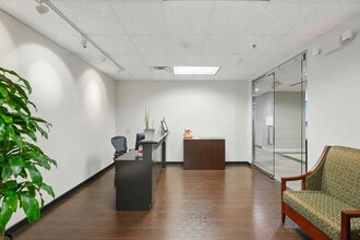 9999 Bellaire Blvd, Houston, TX for lease Building Photo- Image 2 of 7