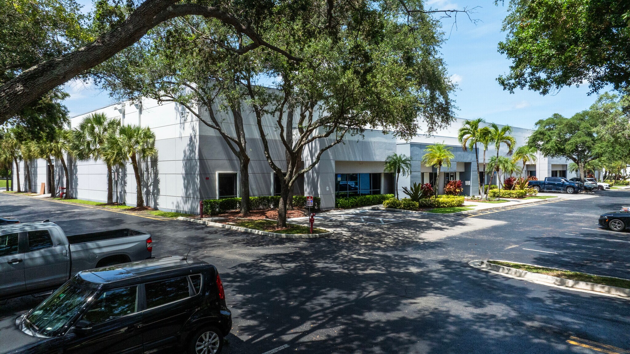 13900 NW 2nd St, Sunrise, FL for lease Building Photo- Image 1 of 1