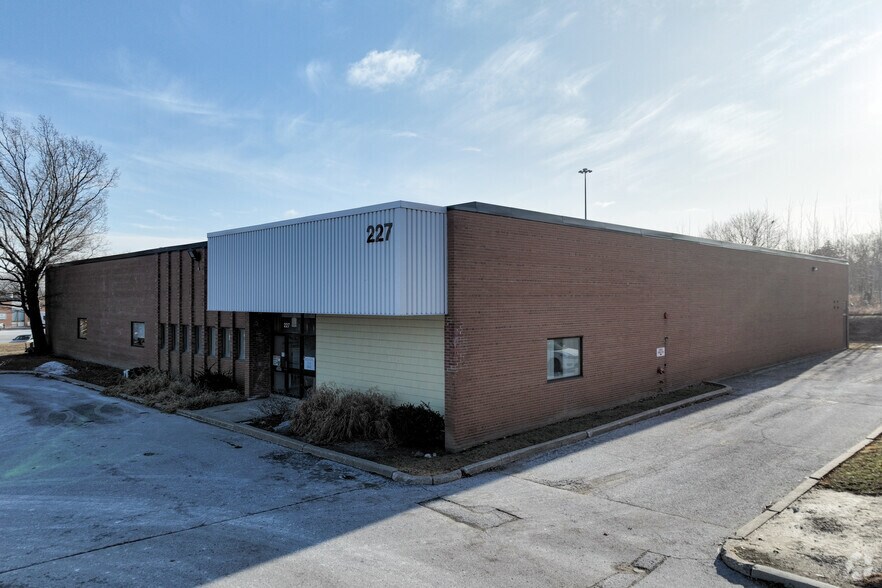 227 Idema Rd, Markham, ON for lease - Primary Photo - Image 1 of 10