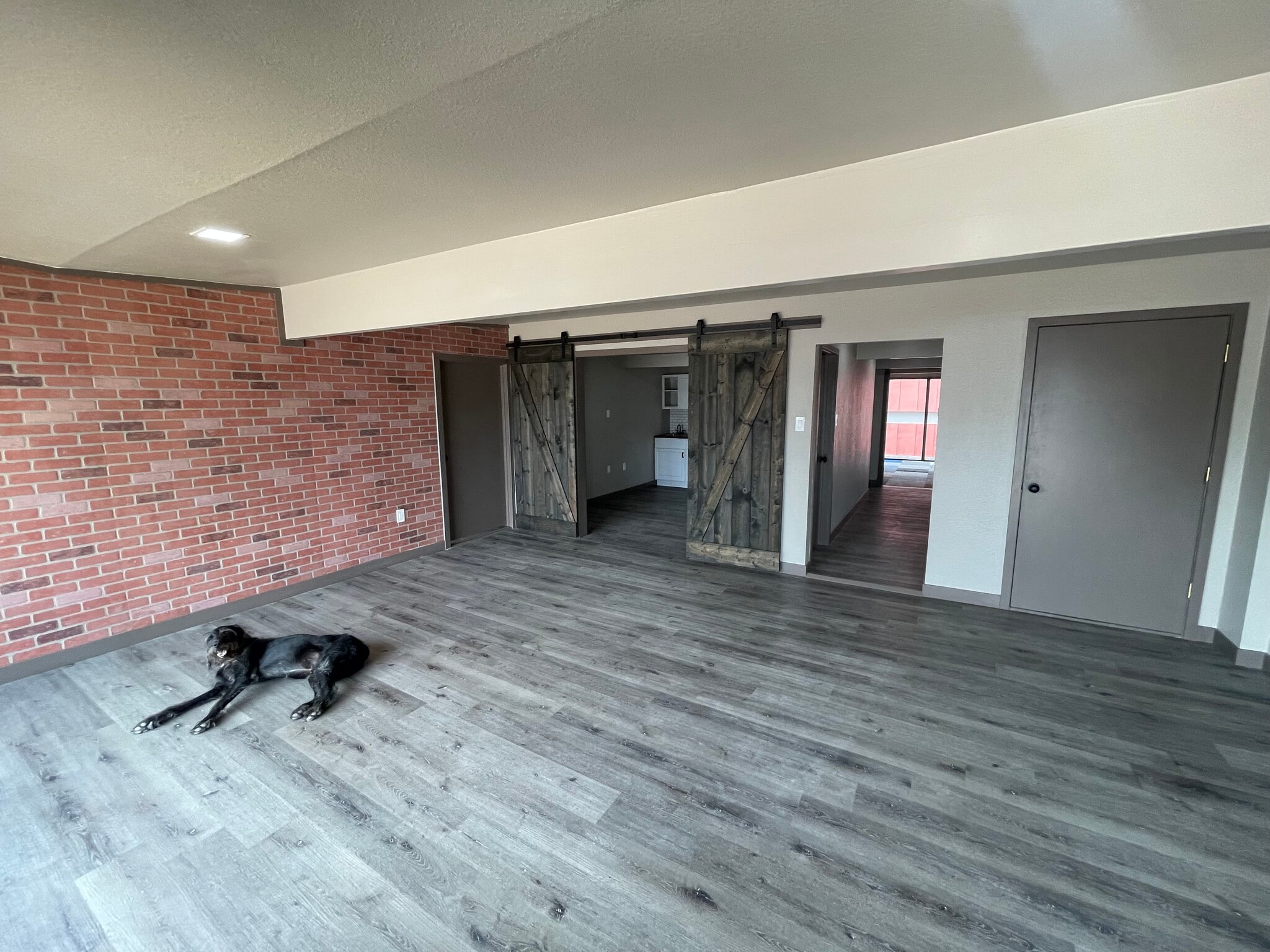 115 N Parkside Dr, Colorado Springs, CO for lease Interior Photo- Image 1 of 4