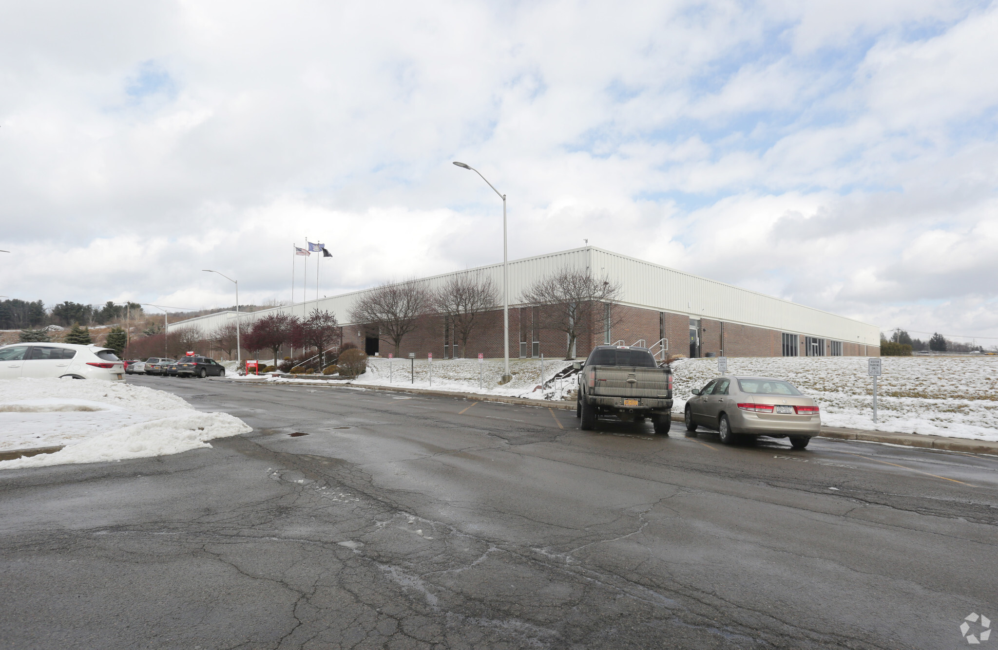 29 Industrial Park Dr, Binghamton, NY for sale Primary Photo- Image 1 of 1