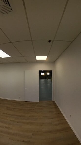 40-48 Drexel Dr, Bay Shore, NY for lease - Commercial Listing Video - Image 2 of 8
