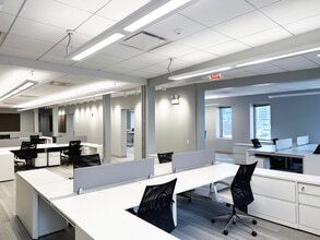 101 W Grand Ave, Chicago, IL for lease Interior Photo- Image 2 of 9