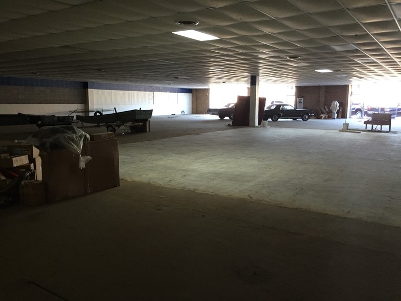 1511 E Rusk St, Jacksonville, TX for sale - Building Photo - Image 2 of 3