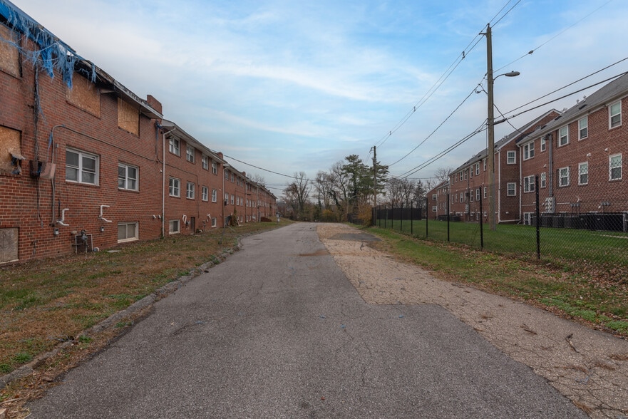 4907-4921 Frederick Ave, Baltimore, MD à vendre - Photo du bâtiment - Image 3 de 62