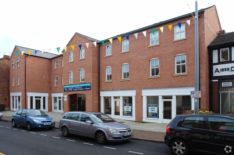 17 Wheelock St, Middlewich for sale - Primary Photo - Image 1 of 3