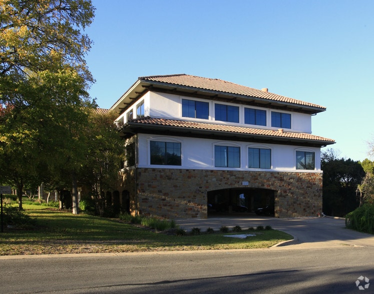 7000 Bee Caves Rd, Austin, TX for lease - Building Photo - Image 3 of 33