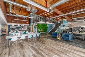 699 Veterans Blvd, Redwood City, CA for lease Interior Photo- Image 2 of 16