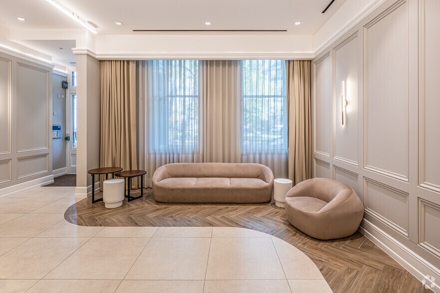 12-18 Grosvenor Gdns, Londres à louer - Photo intérieure - Image 3 de 15