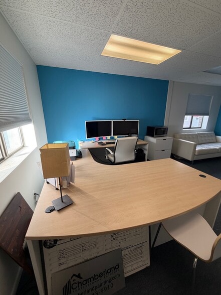 361 Park Rd, West Hartford, CT for lease - Building Photo - Image 2 of 14
