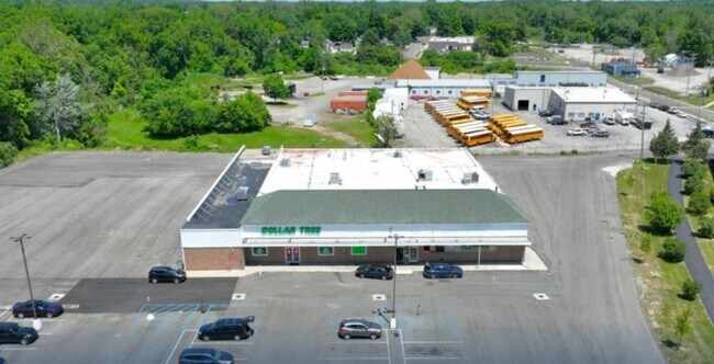 Plus de détails pour 408 W Maumee St, Adrian, MI - Commerce de détail à louer