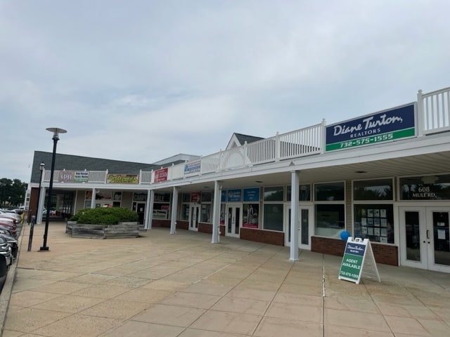 600 Mule Rd, Toms River, NJ for lease - Building Photo - Image 3 of 3