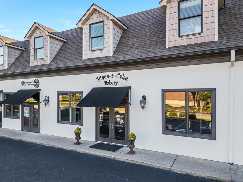 9298 Apison Pike, Ooltewah, TN à vendre - Photo du bâtiment - Image 1 de 32