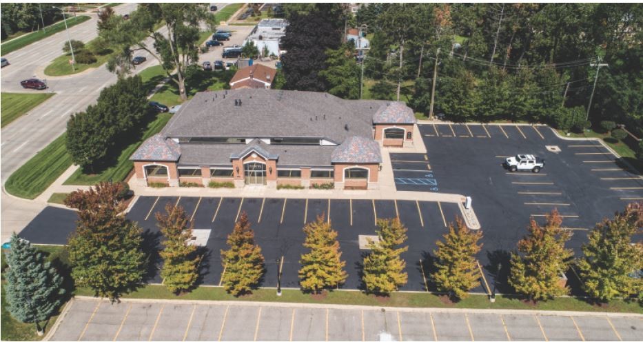 44056 Mound Rd, Sterling Heights, MI for sale - Building Photo - Image 1 of 1