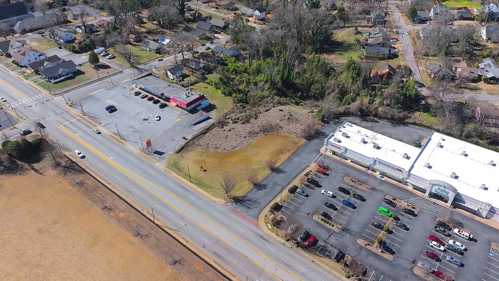 550 S Church St, Spartanburg, SC for sale - Building Photo - Image 1 of 3