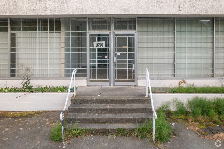 1642 Pandora St, Vancouver, BC for sale - Building Photo - Image 3 of 12