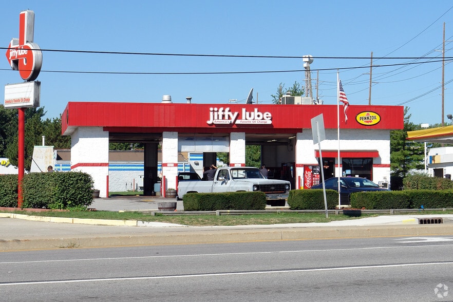 8580 Michigan Rd, Indianapolis, IN for sale - Primary Photo - Image 1 of 3