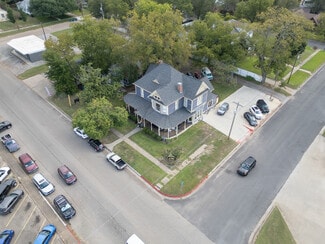 More details for 202 N Newsom St, Mineola, TX - Retail for Sale