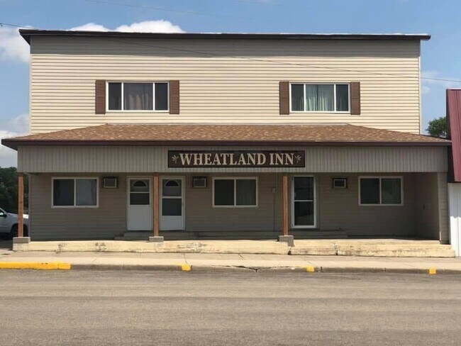 Plus de détails pour 200 Main St, Onida, SD - Services hôteliers à vendre