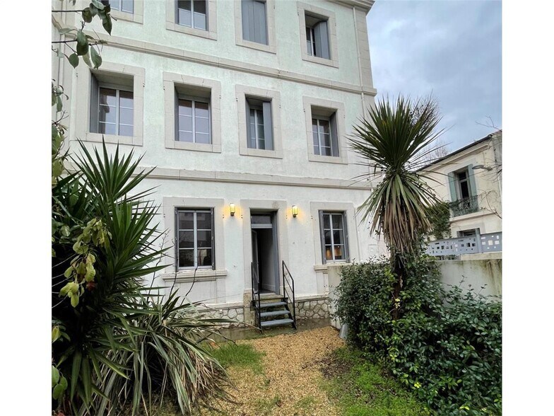 Office in Montpellier for lease - Building Photo - Image 3 of 20
