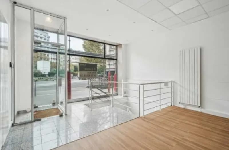 95 Rue Ampère, Paris for sale - Interior Photo - Image 2 of 8