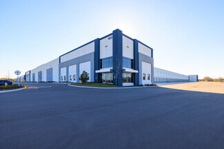 Plus de détails pour 9876 Air Commerce Pky, Orlando, FL - Industriel à louer