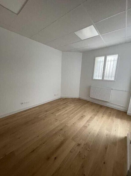 Bureau dans Paris à vendre - Photo du bâtiment - Image 3 de 15