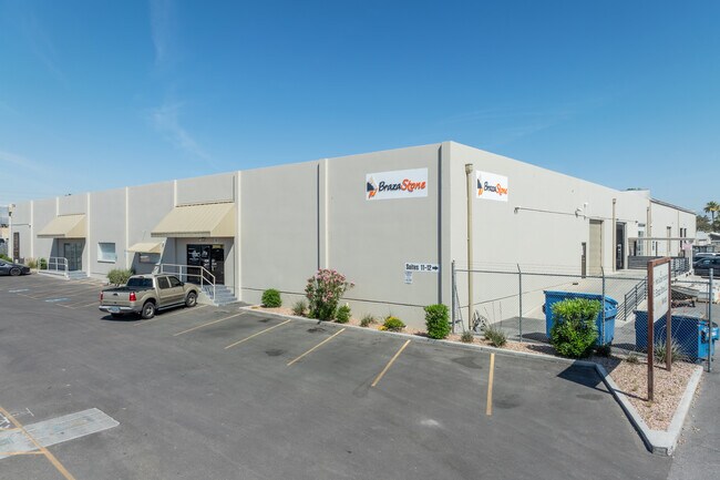 Plus de détails pour 3744 Meade Ave, Las Vegas, NV - Industriel à louer
