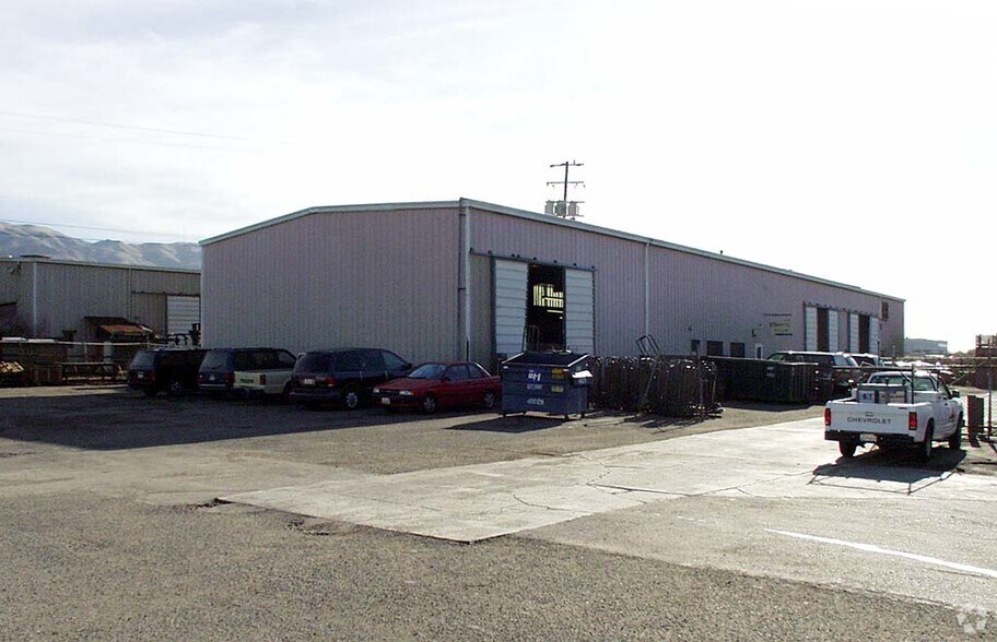 2156 Prune Ave, Fremont, CA à vendre - Photo du bâtiment - Image 2 de 3