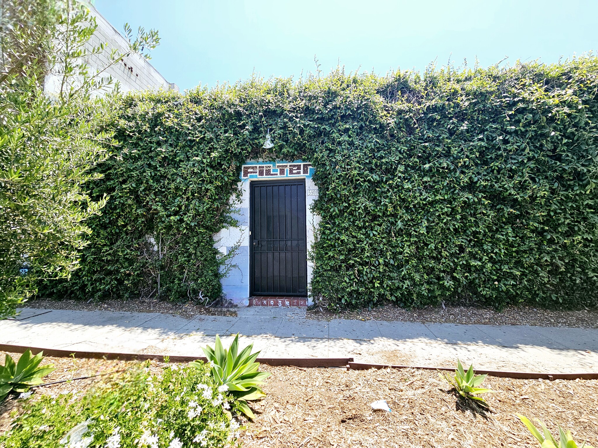 5908 Barton Ave, Los Angeles, CA à louer Photo du bâtiment- Image 1 de 12