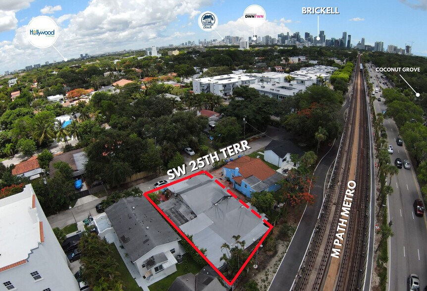 1866 SW 25th Ter, Miami, FL à vendre - Aérien - Image 3 de 7