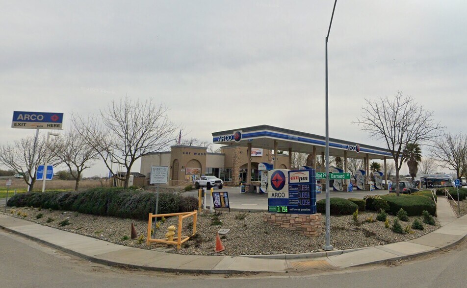 16435 County Road 99, Woodland, CA à vendre - Photo du bâtiment - Image 2 de 5