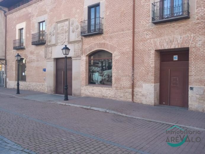 Multifamily in Arévalo, Ávila for sale Primary Photo- Image 1 of 2