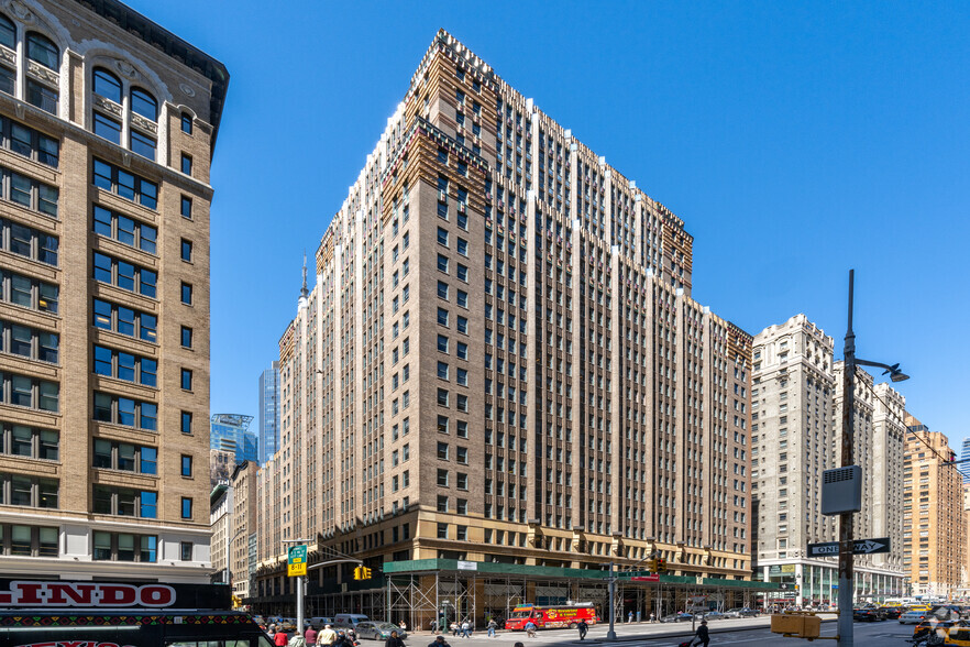 2 Park Avenue, New York, NY for lease - Building Photo - Image 1 of 7