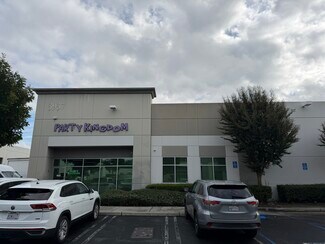 Plus de détails pour 3937-3949 Schaefer Ave, Chino, CA - Industriel à vendre