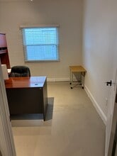 516 Veterans Memorial Blvd, Metairie, LA for lease Interior Photo- Image 2 of 9