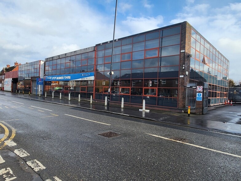 102-116 Windmill Rd, Croydon for sale - Building Photo - Image 1 of 2