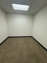 6159 W Deschutes Ave, Kennewick, WA for lease Interior Photo- Image 2 of 5