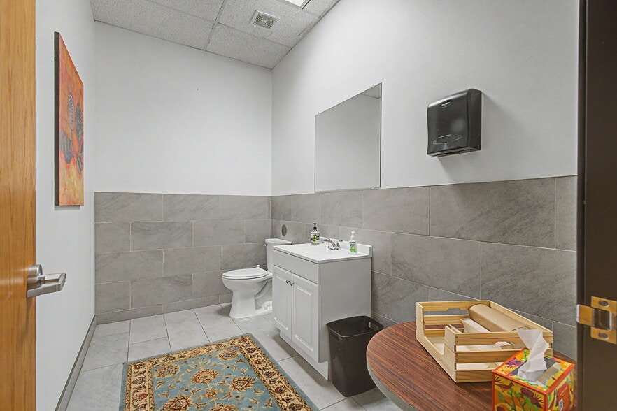 1301-1333 W 121st Ave, Denver, CO for lease - Building Photo - Image 3 of 26