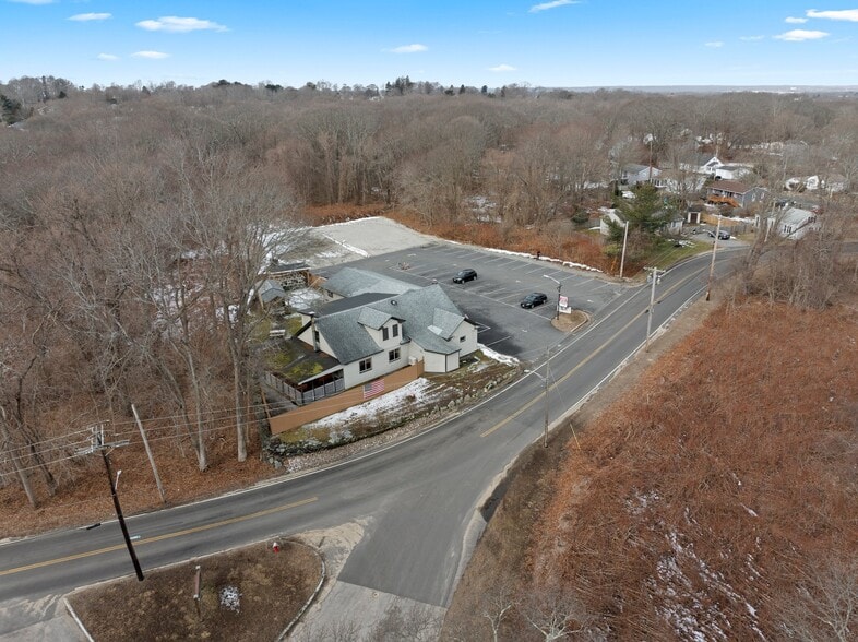 415 Palmer Ave, Warwick, RI for sale - Building Photo - Image 3 of 41
