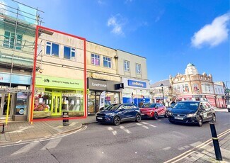 Plus de détails pour 14 Commercial Sq, Camborne - Commerce de détail à louer