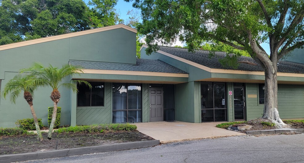 34629 U.S. Highway 19 N, Palm Harbor, FL for lease - Building Photo - Image 2 of 11