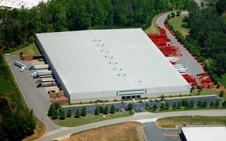 Plus de détails pour 2420 W Park Dr, Gainesville, GA - Industriel à louer