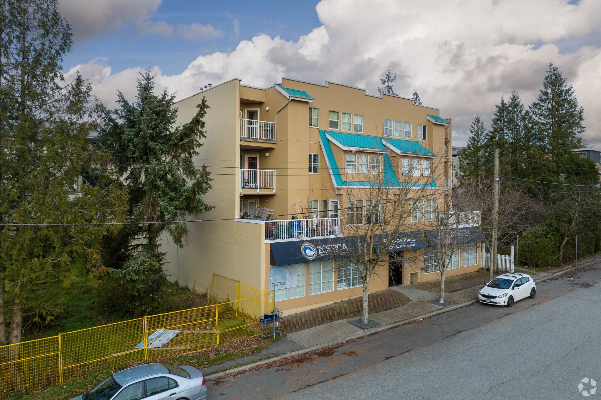 22351 St Anne Ave, Maple Ridge, BC à vendre Photo principale- Image 1 de 1