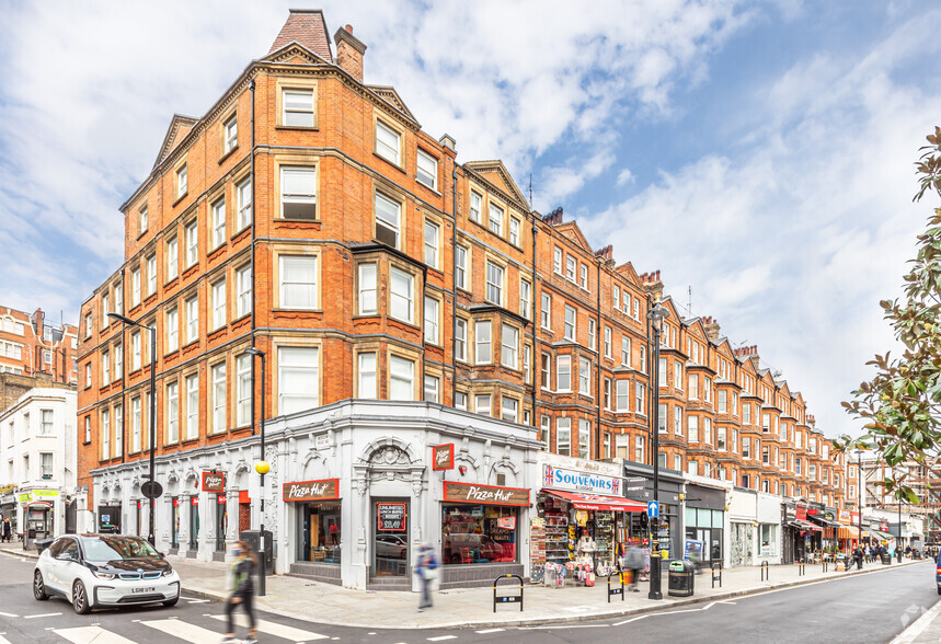 103-127 Queensway, London for lease - Primary Photo - Image 1 of 4