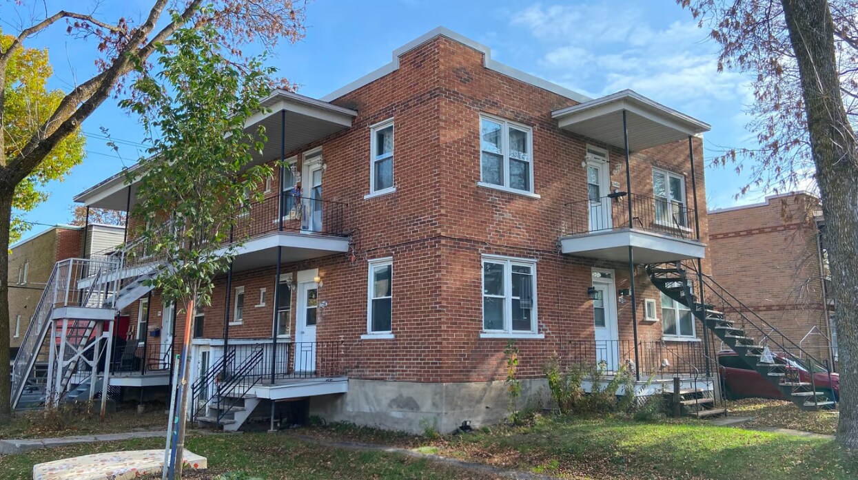 1770-1770 25E Rue, Québec, QC for sale Primary Photo- Image 1 of 1