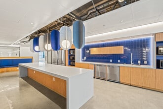 700 Dexter Ave N, Seattle, WA à louer Photo intérieure- Image 2 de 6